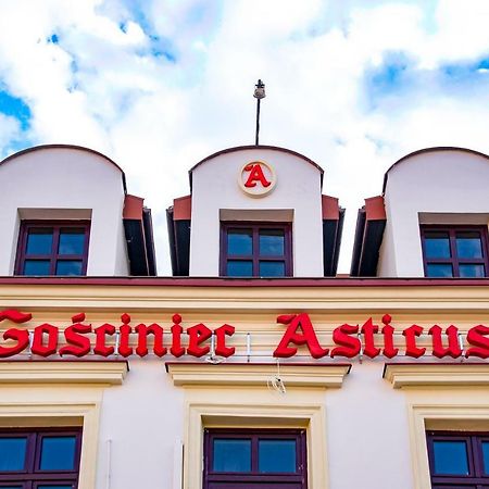 Bed and Breakfast Gosciniec Asticus Jarosław Exterior foto