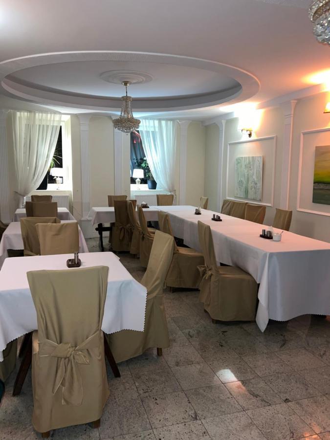 Bed and Breakfast Gosciniec Asticus Jarosław Exterior foto