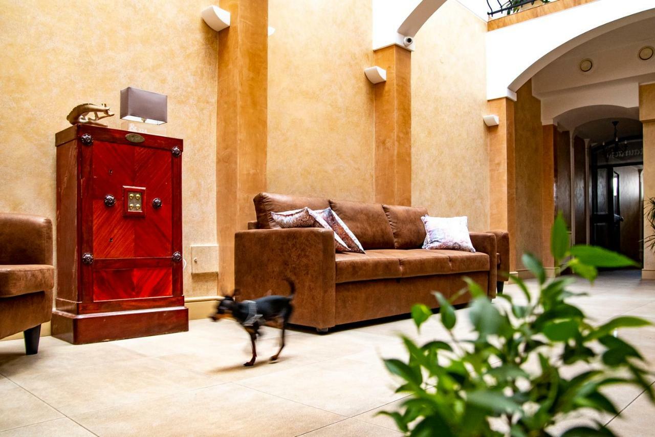 Bed and Breakfast Gosciniec Asticus Jarosław Exterior foto
